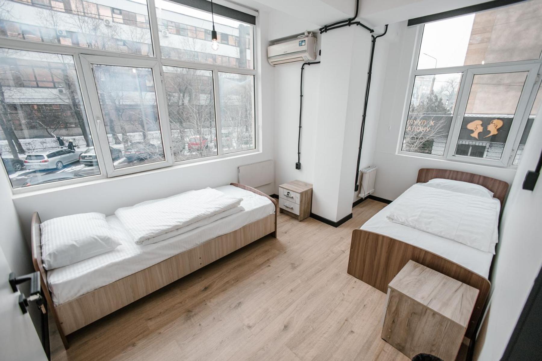 68 Hostel Bishkek Exterior photo